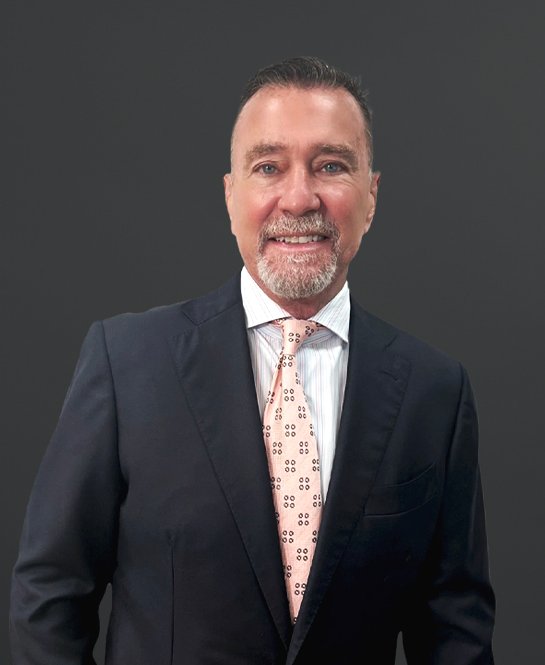 Manny Arvesu